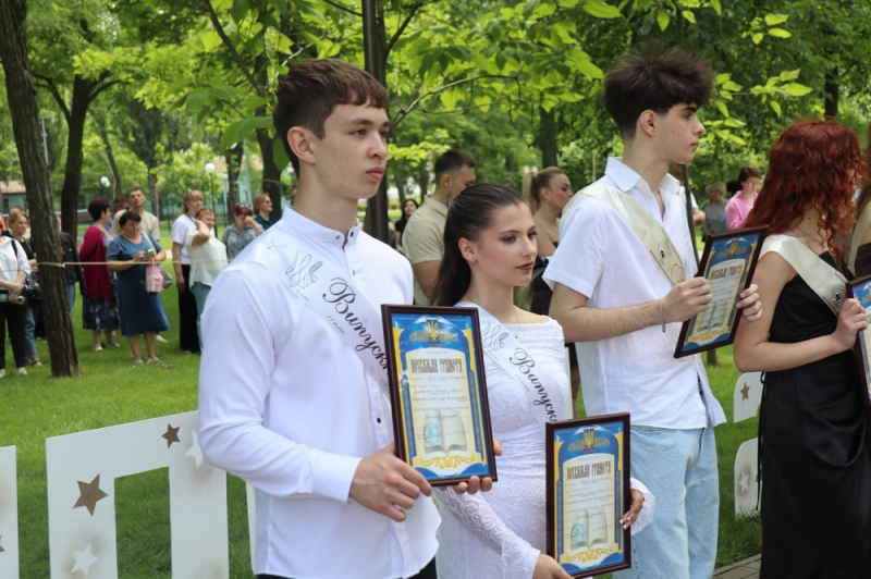 Покрова 4