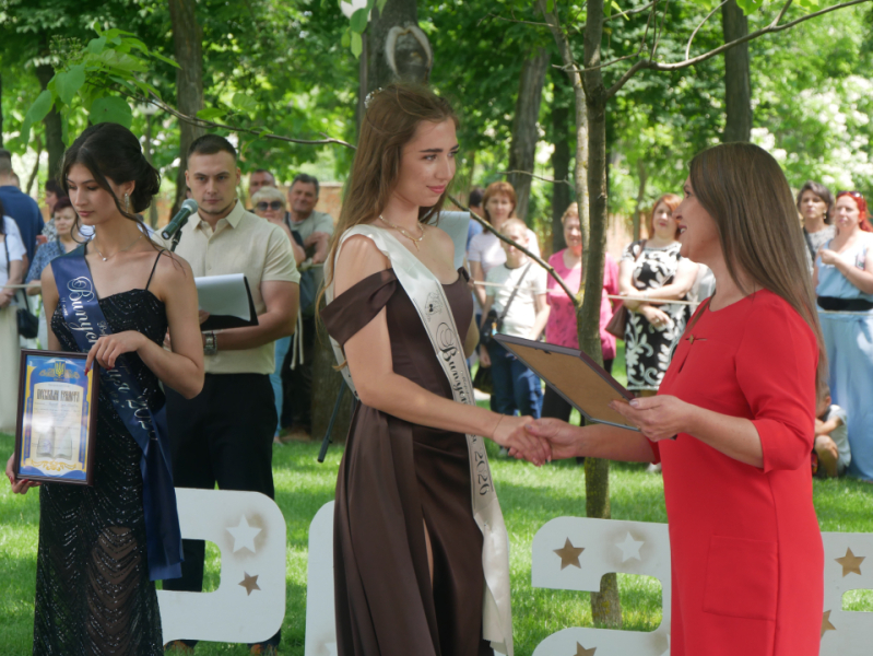 На порозі дорослого життя